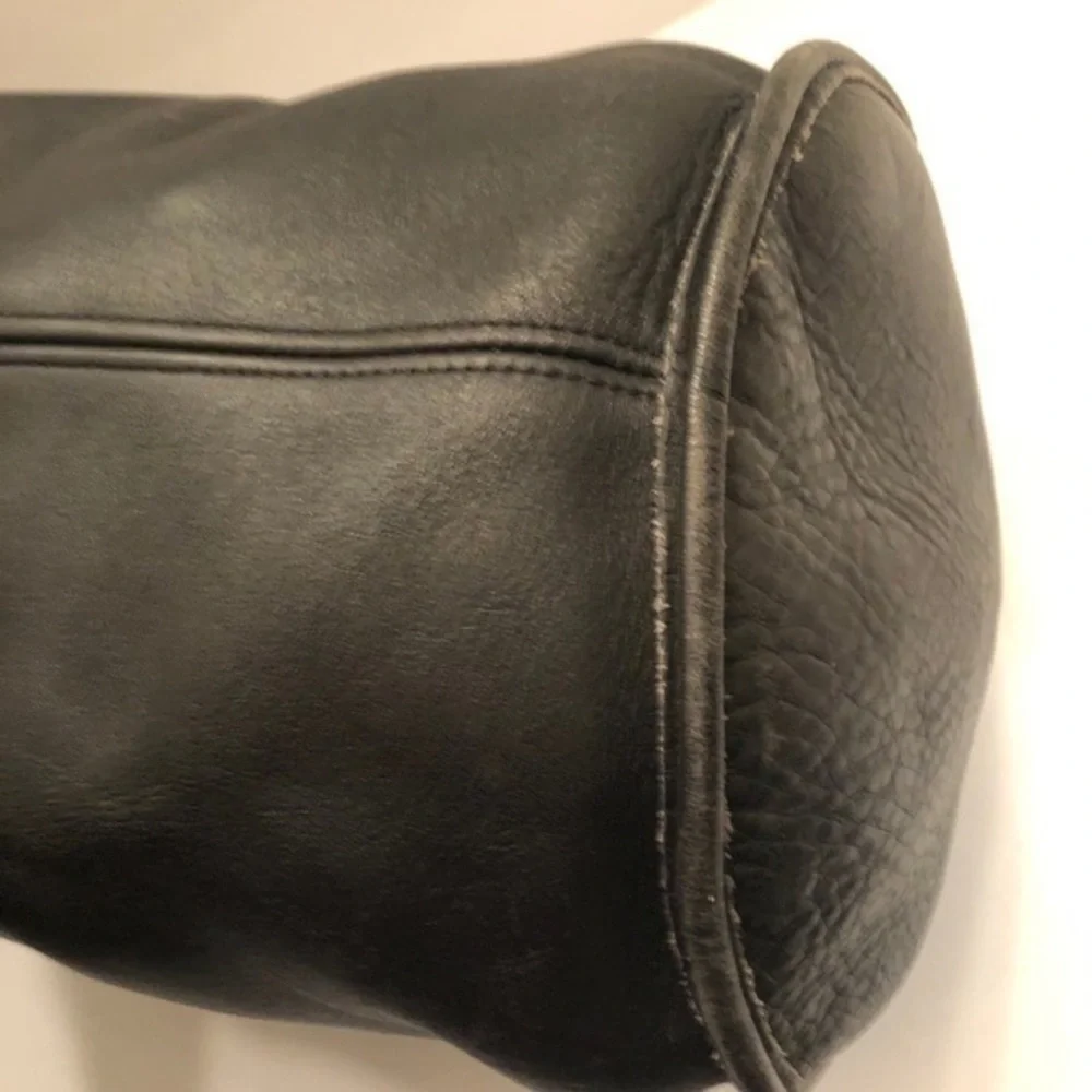 Coach vintage xl black leather feed bucket bag 9085